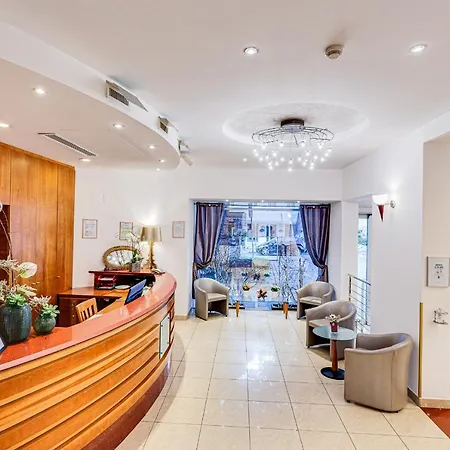 Maria Hotel