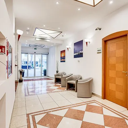 Maria Hotel