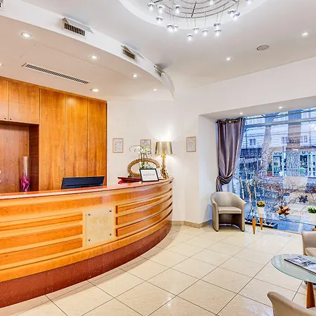 Maria Otel Cesenatico