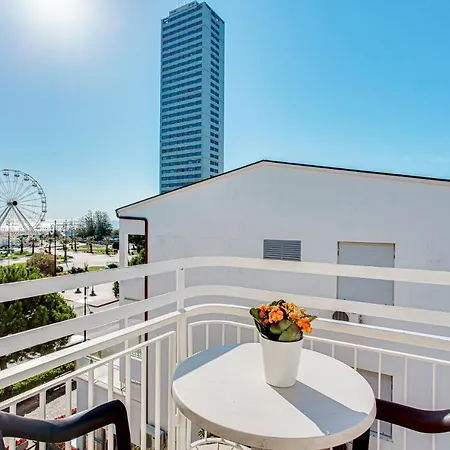 Maria Hotel 3*