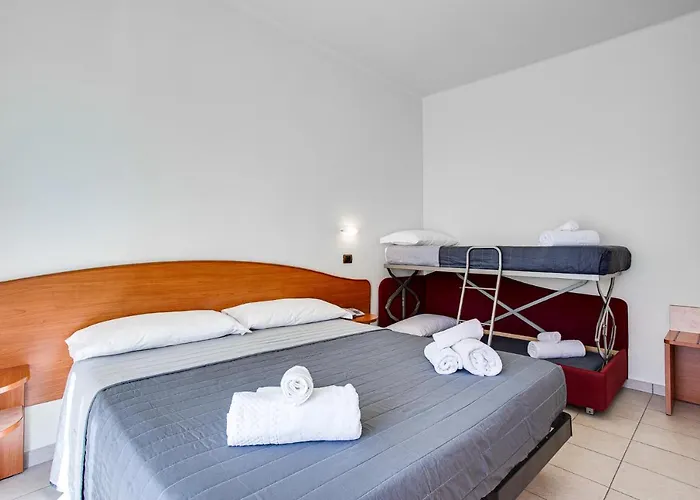 Maria Hotel 3*